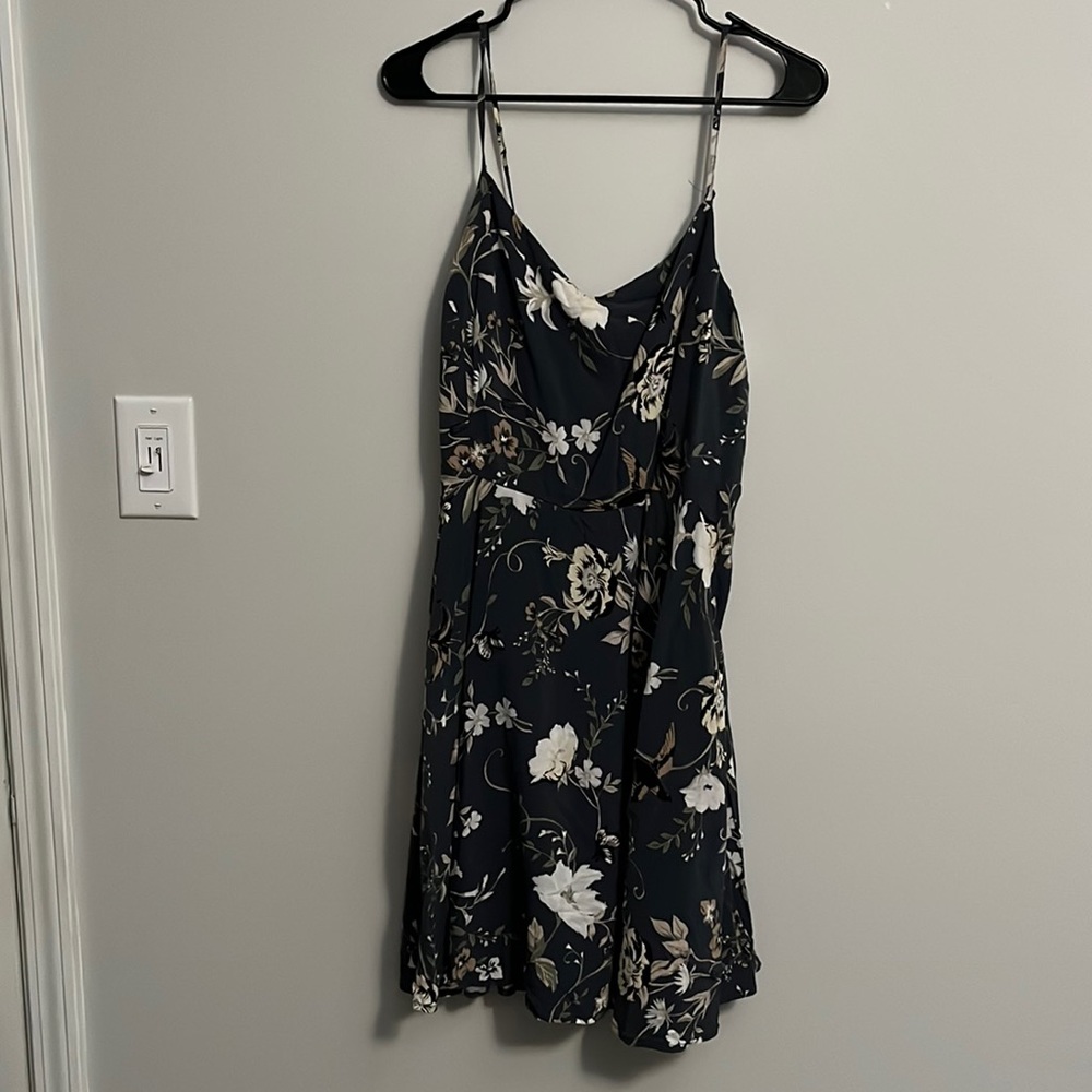 Led Navy spaghetti strap dress size XL worn very lightly